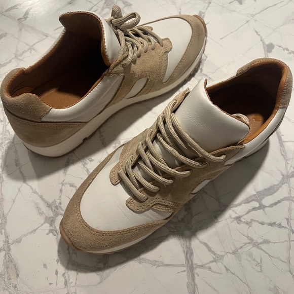 Able Blake Sneakers - Picture 1 of 5